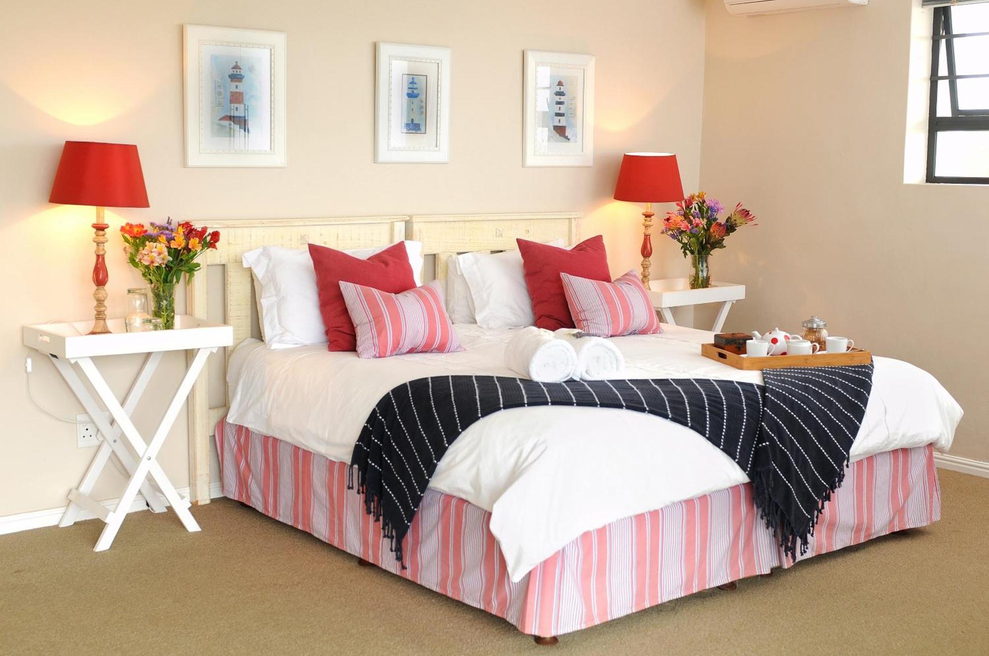 The Beach House Port Alfred Room photo