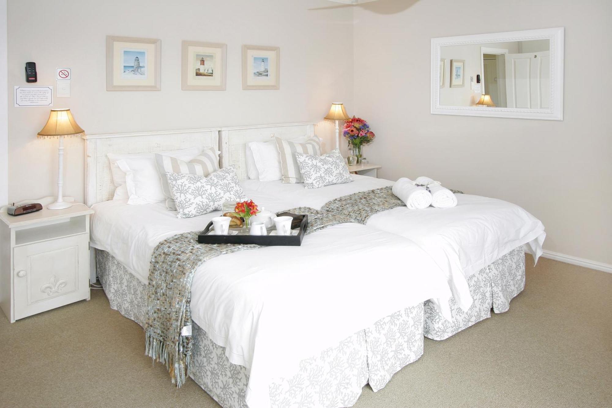 The Beach House Port Alfred Room photo